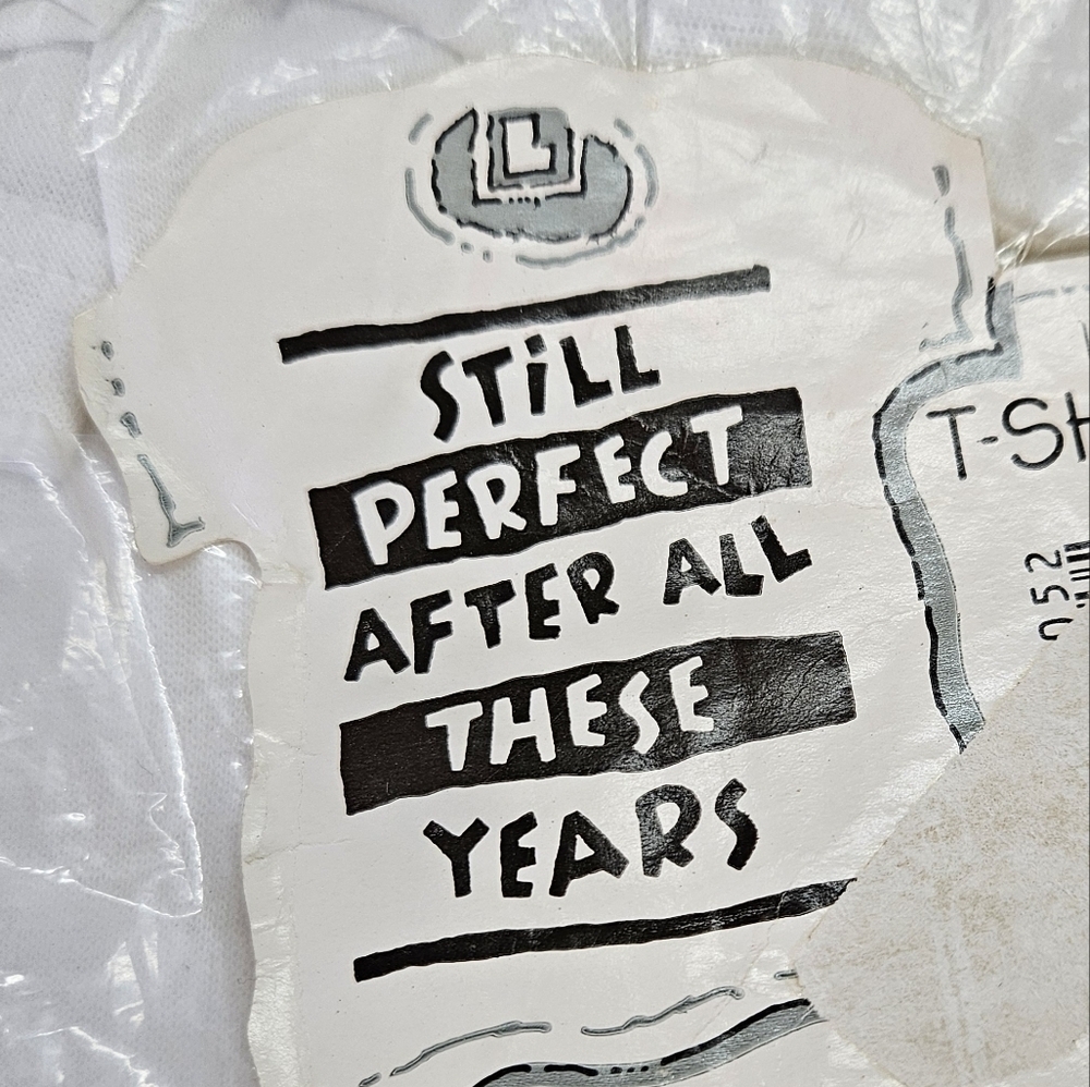 NEW VINTAGE 80s Hallmark Shoebox Greetings Still Perfect Shirt T-Shirt Large